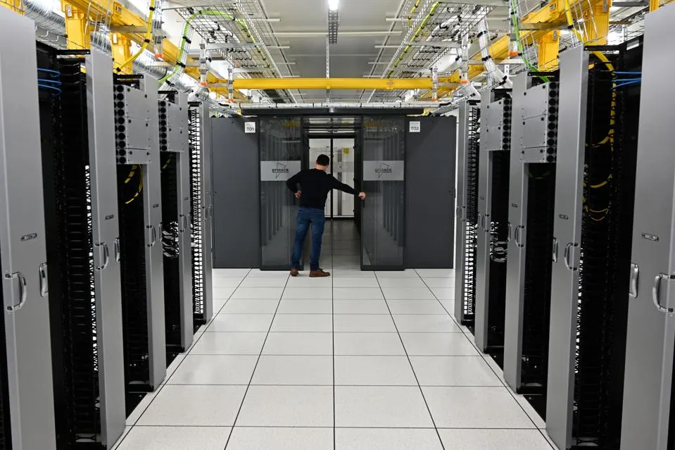 servers